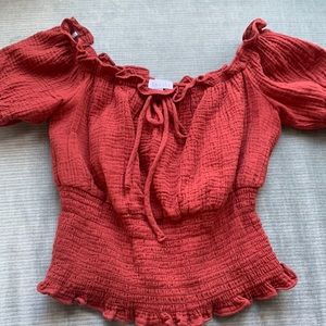 CUTE SMOCKED TOP